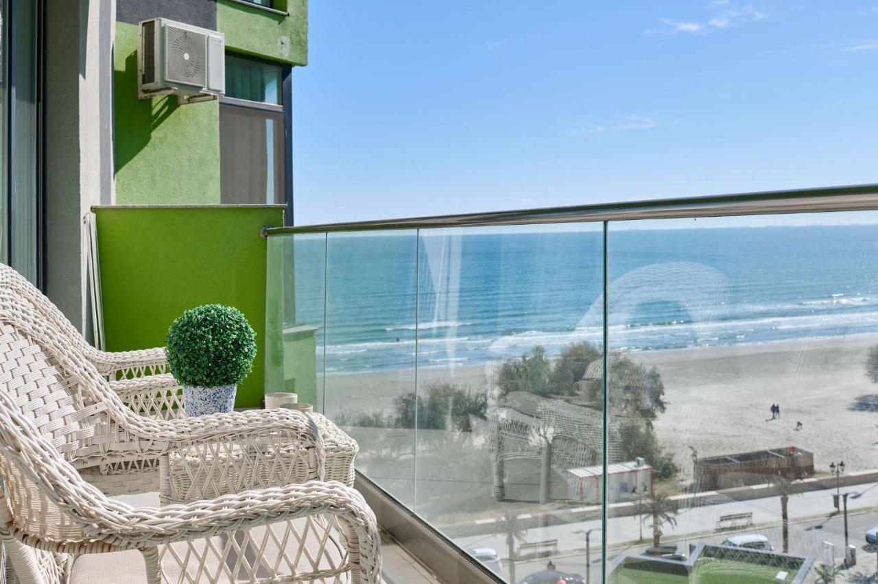 Sara Blu Apartment Spa And Pool Beach Resort Mamaia Exterior photo